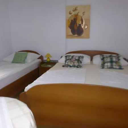 Haus Pehar Baska Voda