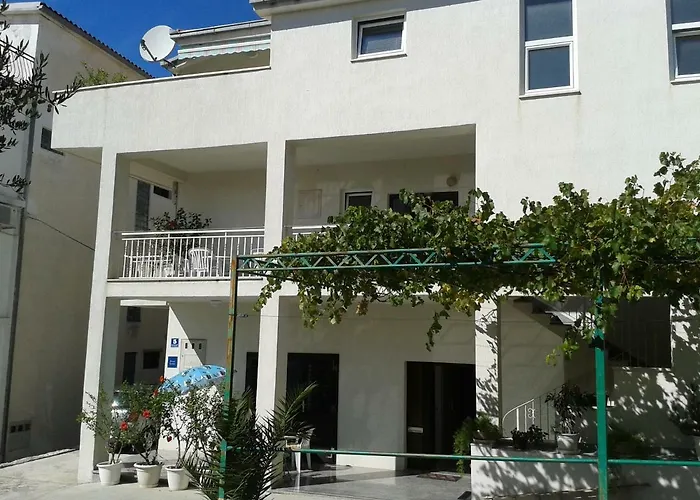 Haus Pehar 3*